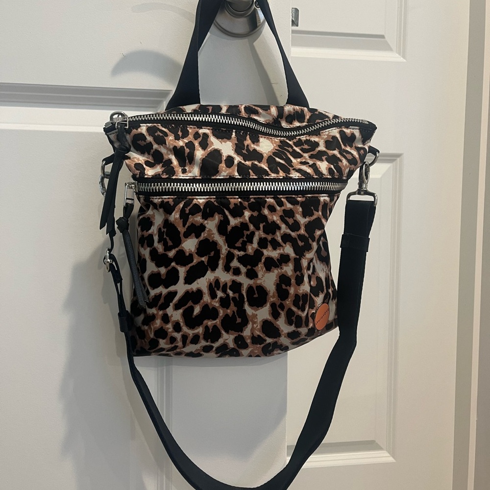 Shortylove, New animal print. Size medium.